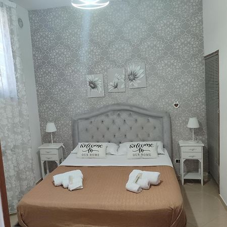 La Casa Di Simone Apartment Naples Luaran gambar