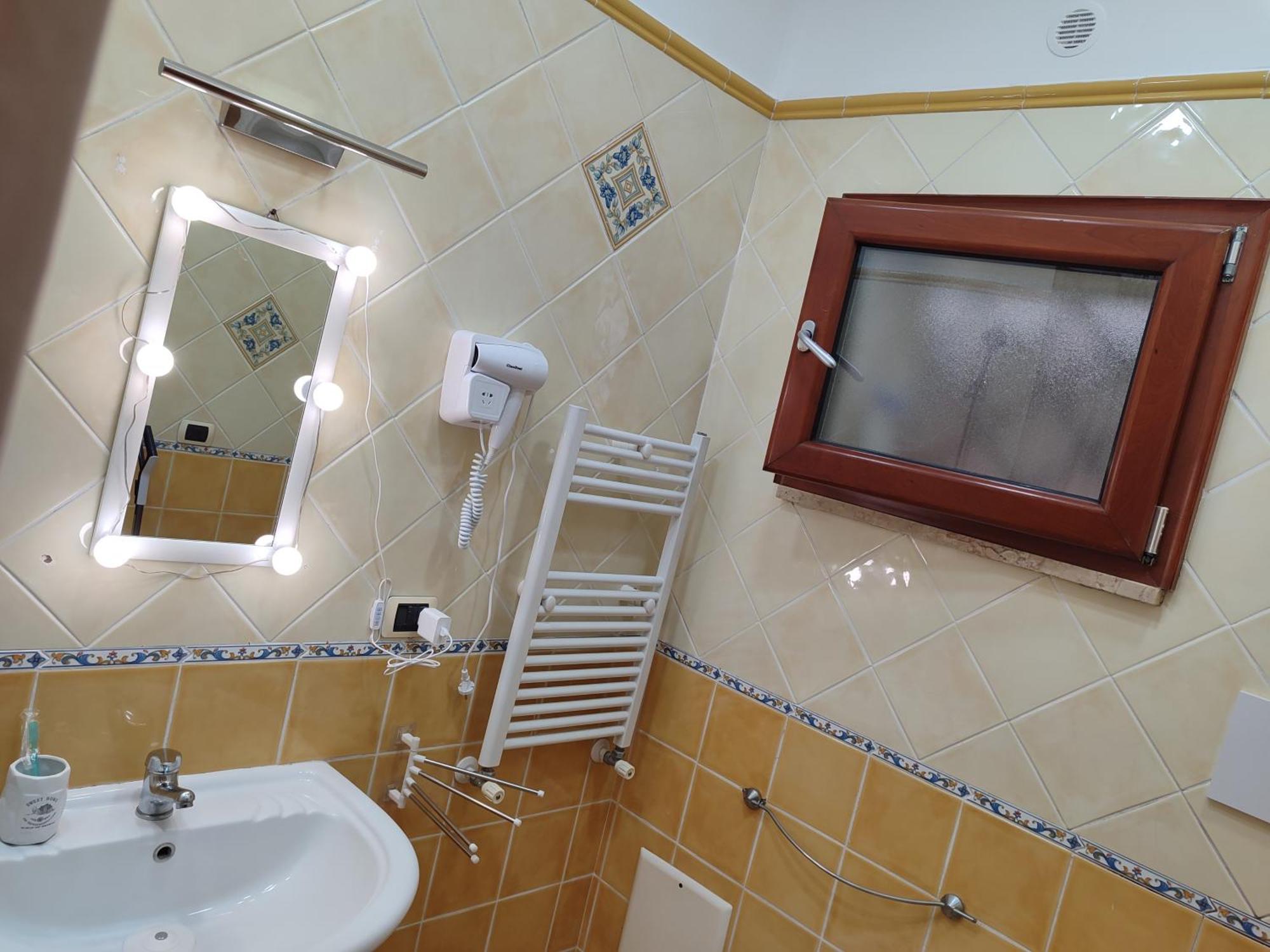 La Casa Di Simone Apartment Naples Luaran gambar